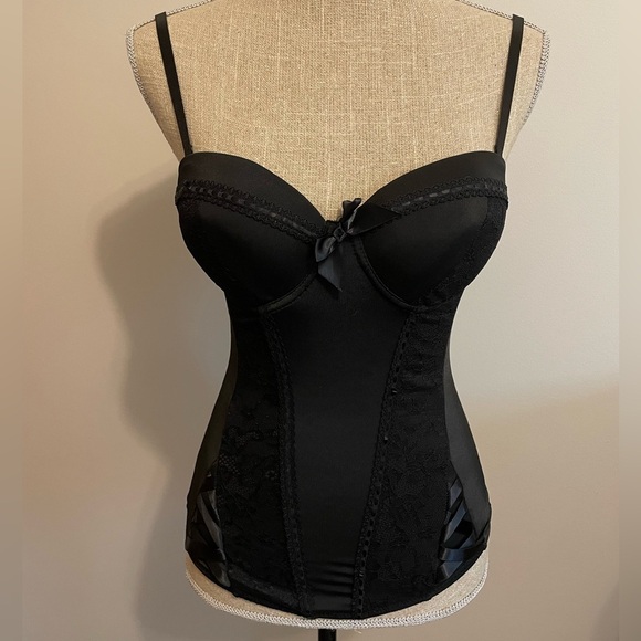 SPIRIT HALLOWEEN-Black Lace Corset - Picture 3 of 6